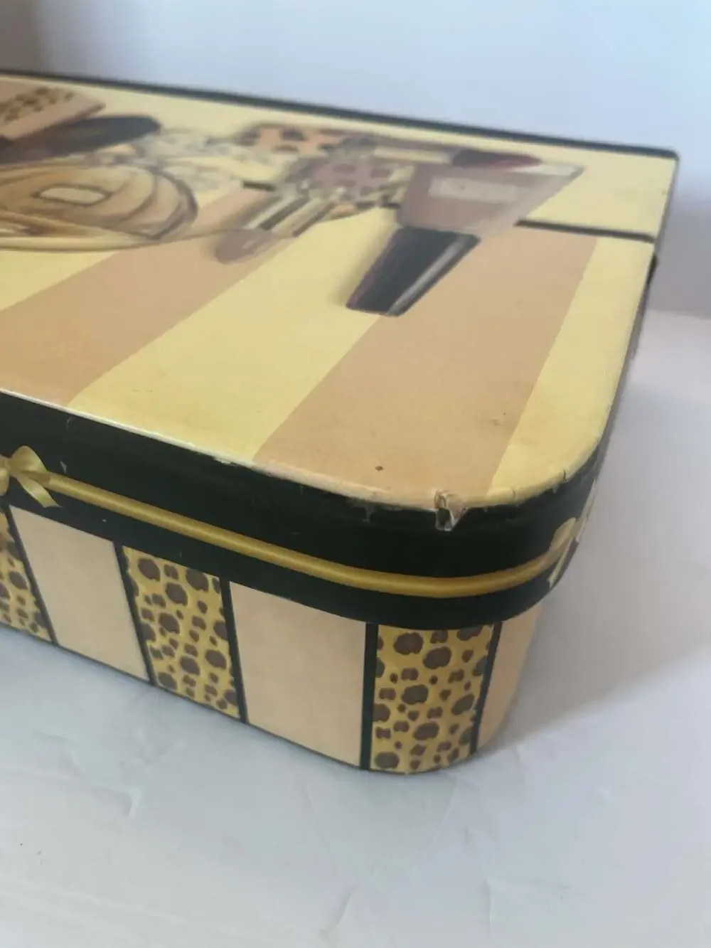 2006 Marco Fabiano for Tri-Coastal Design Decorative Keepsake Trunk Box